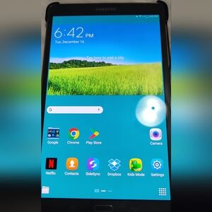 Samsung Black Tablet Galaxy SM 700